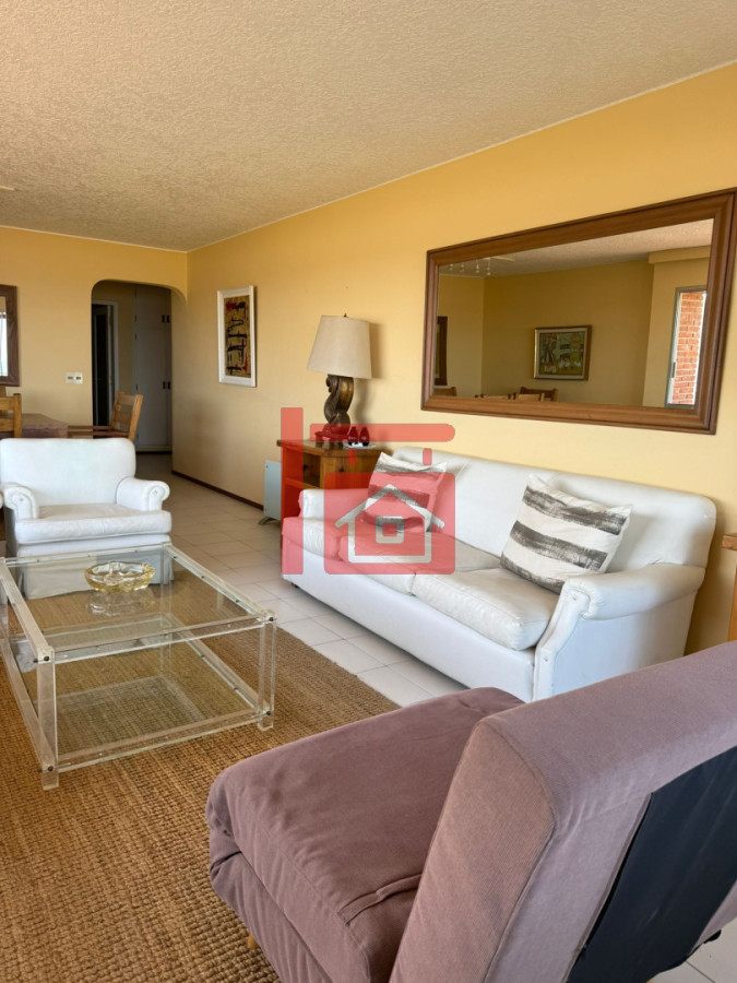 Apartamento ID.24 - ImperdibleApartamento de 3 dormitorios en Espigón Playa