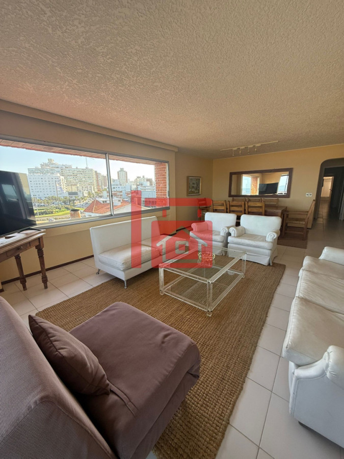 Apartamento ID.24 - ImperdibleApartamento de 3 dormitorios en Espigón Playa