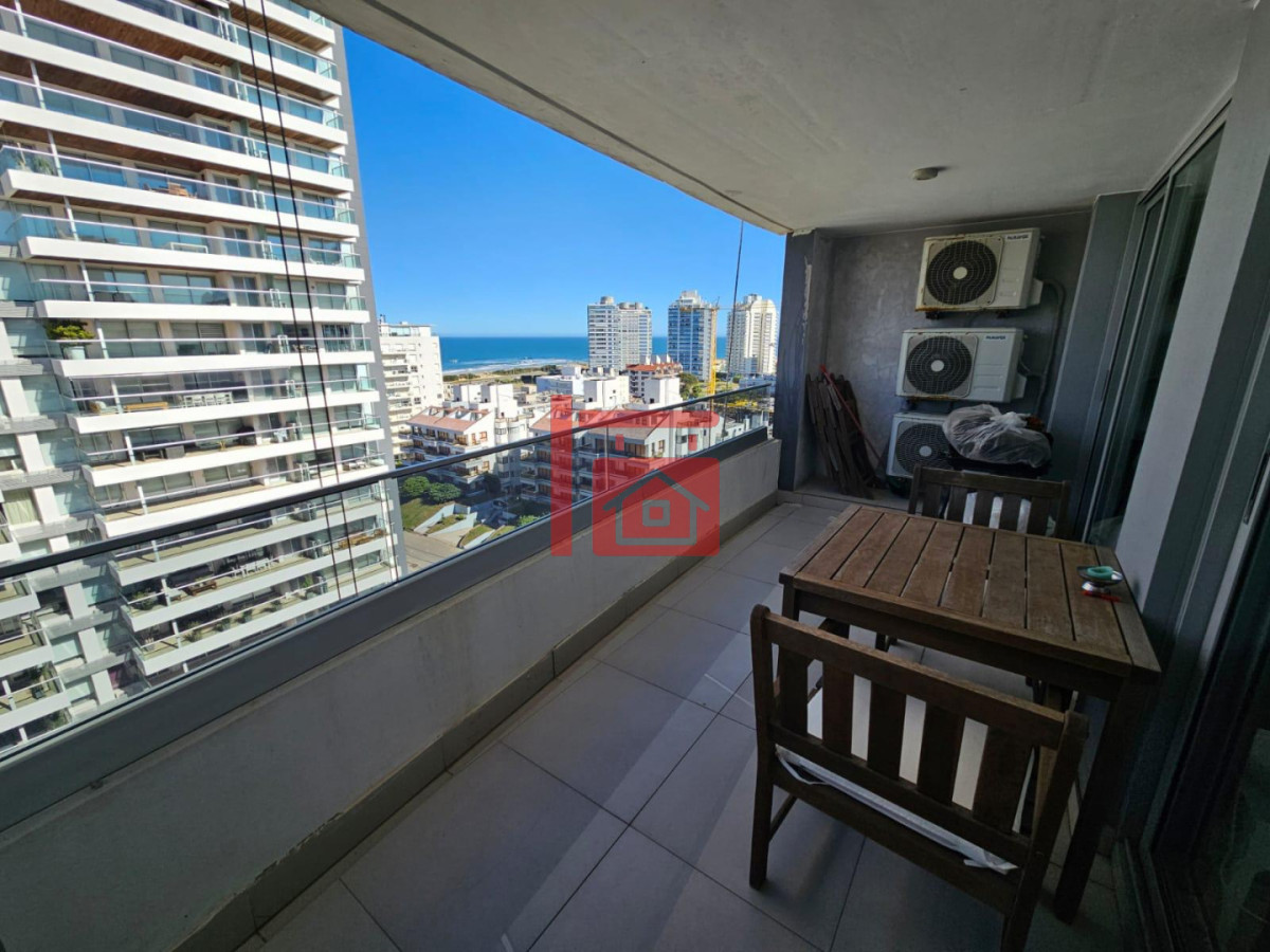 Apartamento ID.14 - Penthouse en Torre Esmeralda, Aidy Grill, Punta Del Este