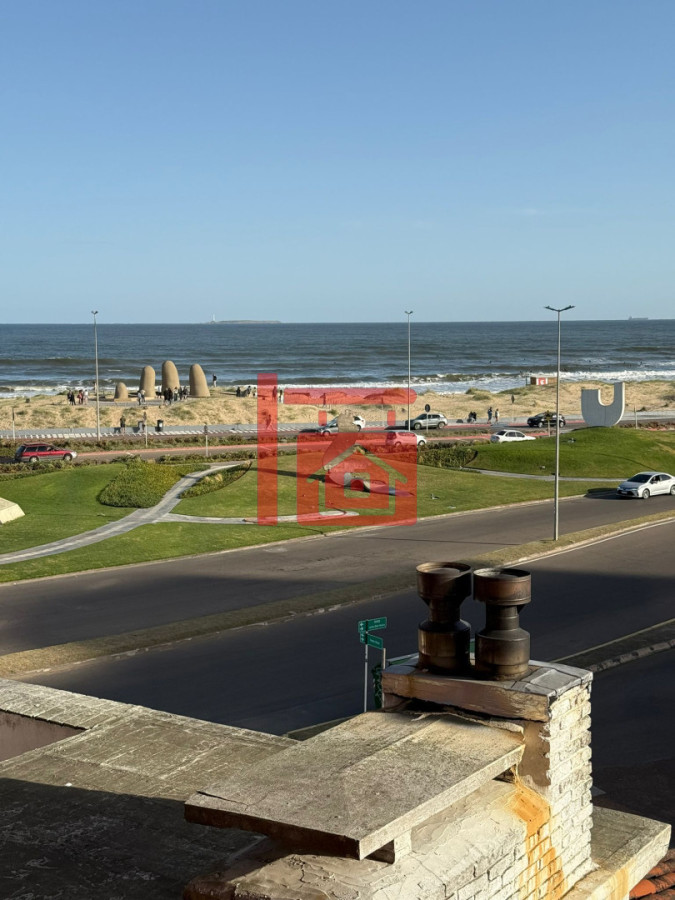 Apartamento ID.24 - ImperdibleApartamento de 3 dormitorios en Espigón Playa