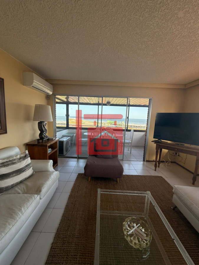 Apartamento ID.24 - ImperdibleApartamento de 3 dormitorios en Espigón Playa