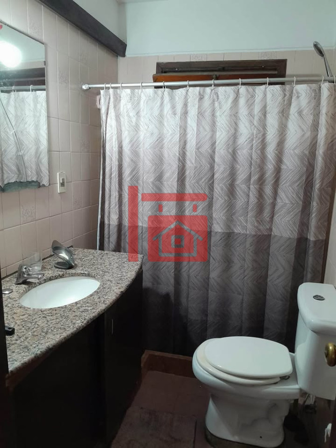 Casa ID.7 - Casa a la venta en Maldonado + Apto 2 dorm. + Taller.