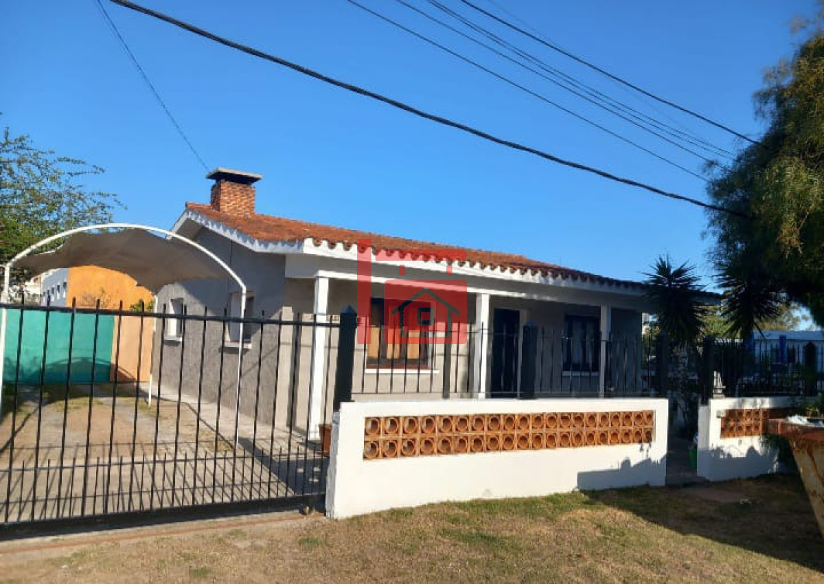 Casa ID.219 - Se alquila anual . Casa en barrio Ipora Maldonado 