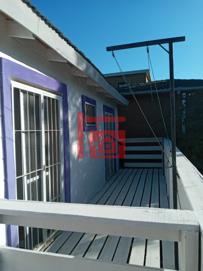 Casa ID.98 - COMPLEJO DE 3 CASAS EN EL MISMO PREDIO