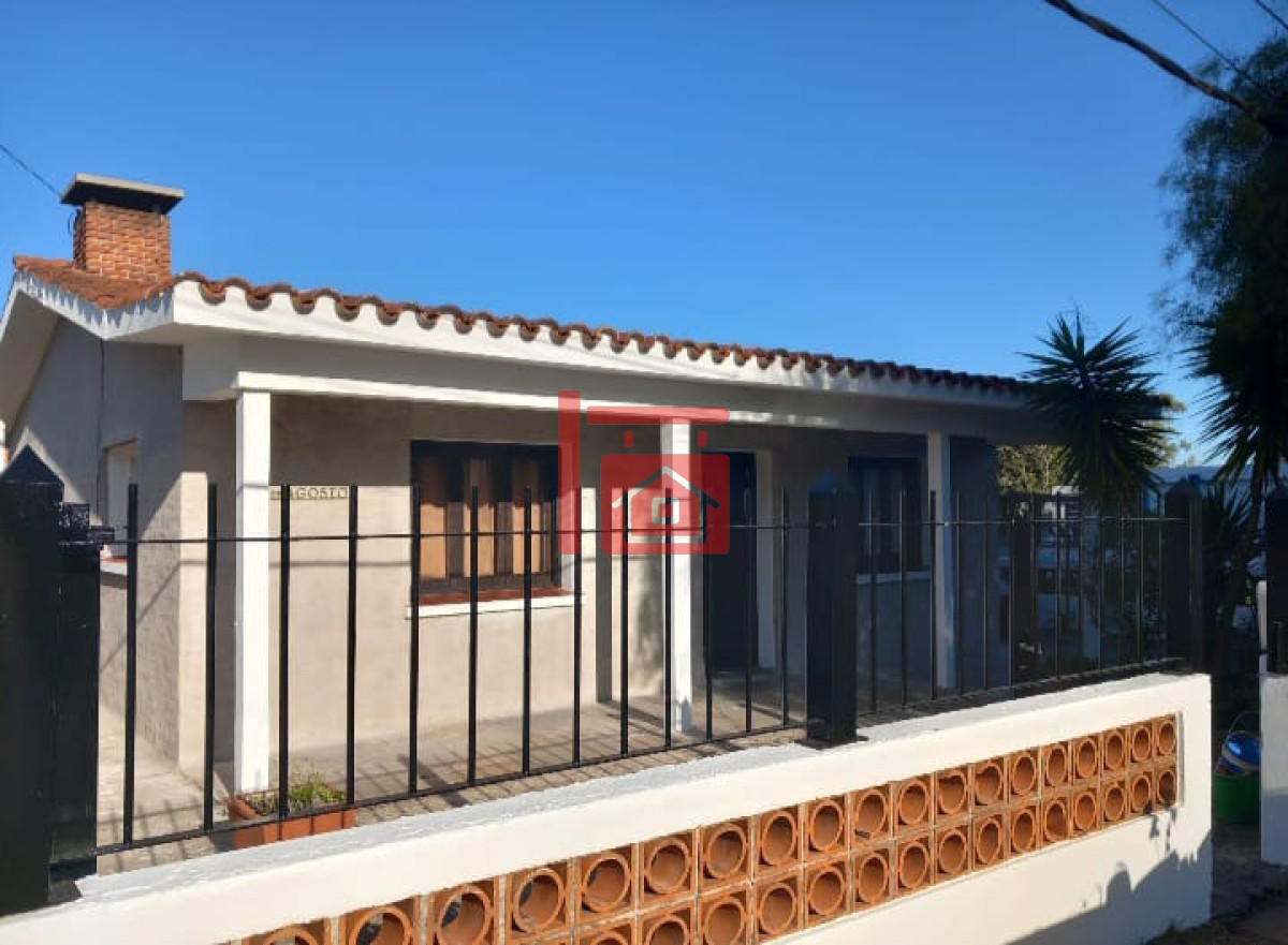 Casa ID.219 - Se alquila anual . Casa en barrio Ipora Maldonado 