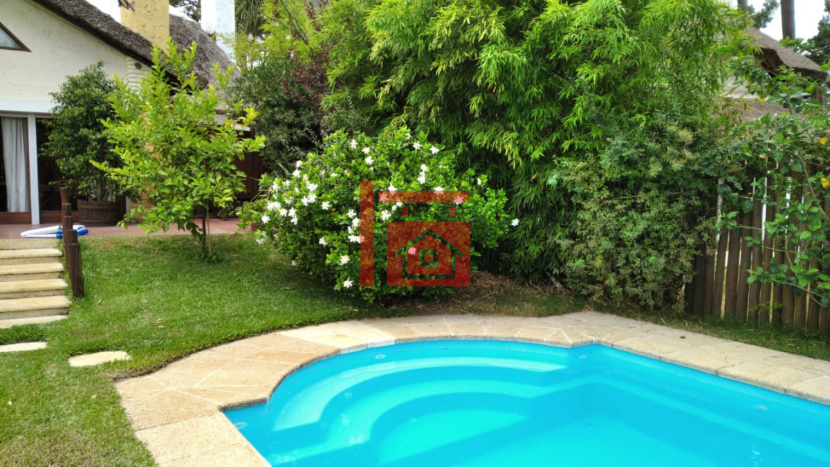 Casa ID.229 - Casa La Folie en Pinares