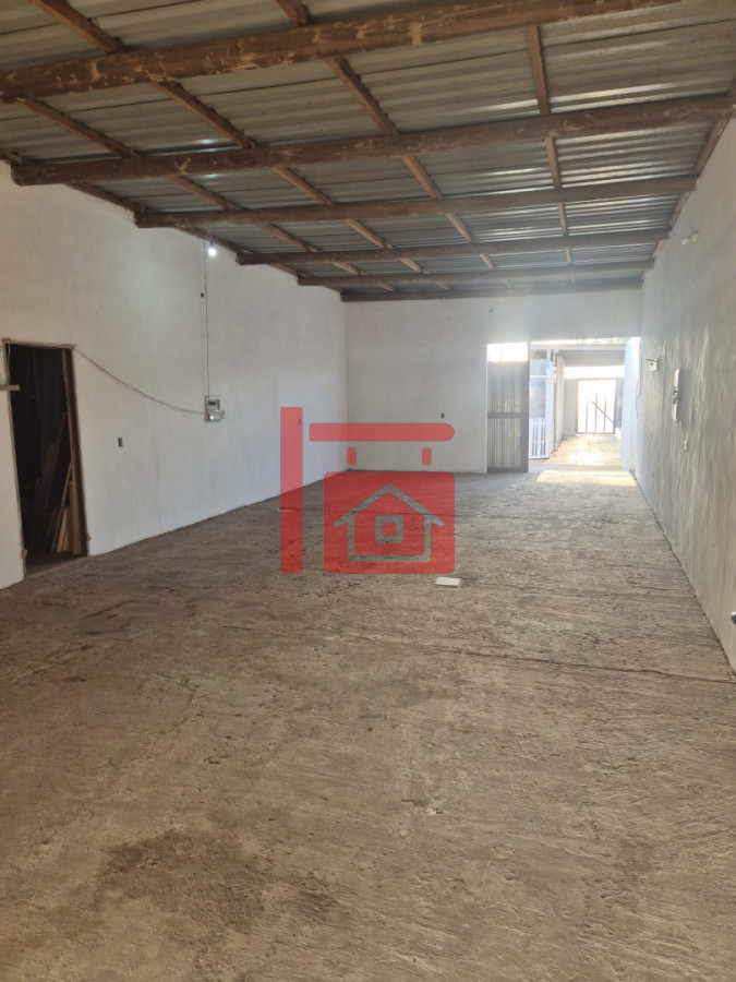 Casa ID.351 - Se alquila galpon de 90 mts2 