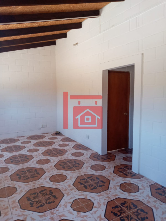 Casa ID.98 - COMPLEJO DE 3 CASAS EN EL MISMO PREDIO