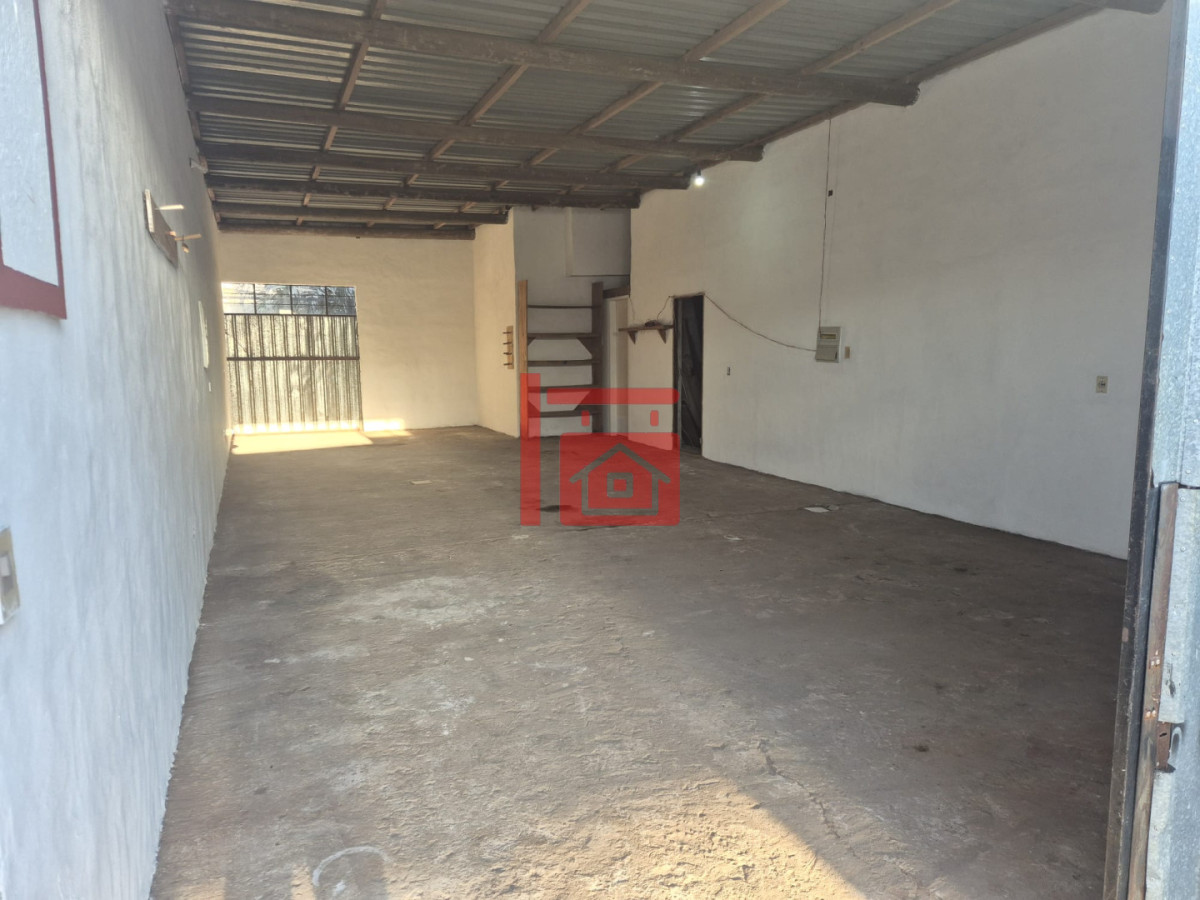 Casa ID.351 - Se alquila galpon de 90 mts2 