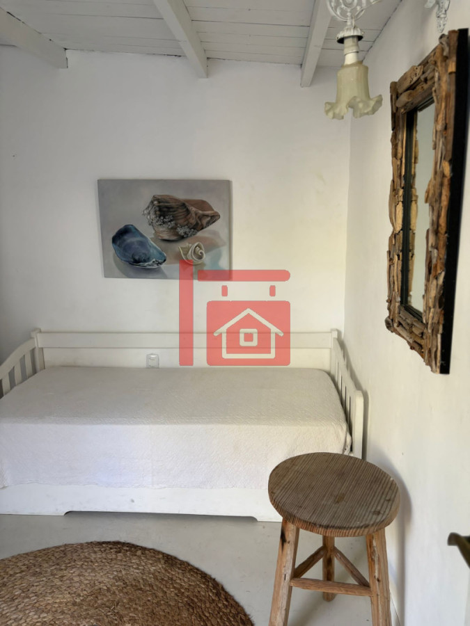 Casa ID.143 - Casa de dos dormitorios en La Barra, a 300m de La Posta