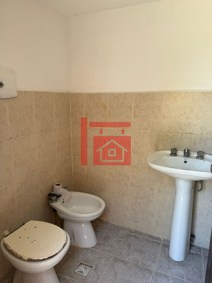 Casa ID.40 - Casa en Barrio Cantegril, Punta del Este