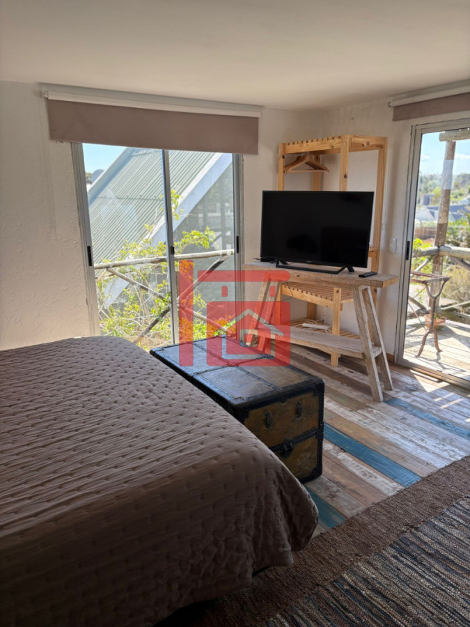 Casa ID.143 - Casa de dos dormitorios en La Barra, a 300m de La Posta