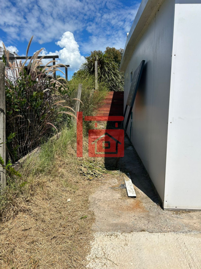 Casa ID.116 - Se alquila anual en barrio La Fortuna