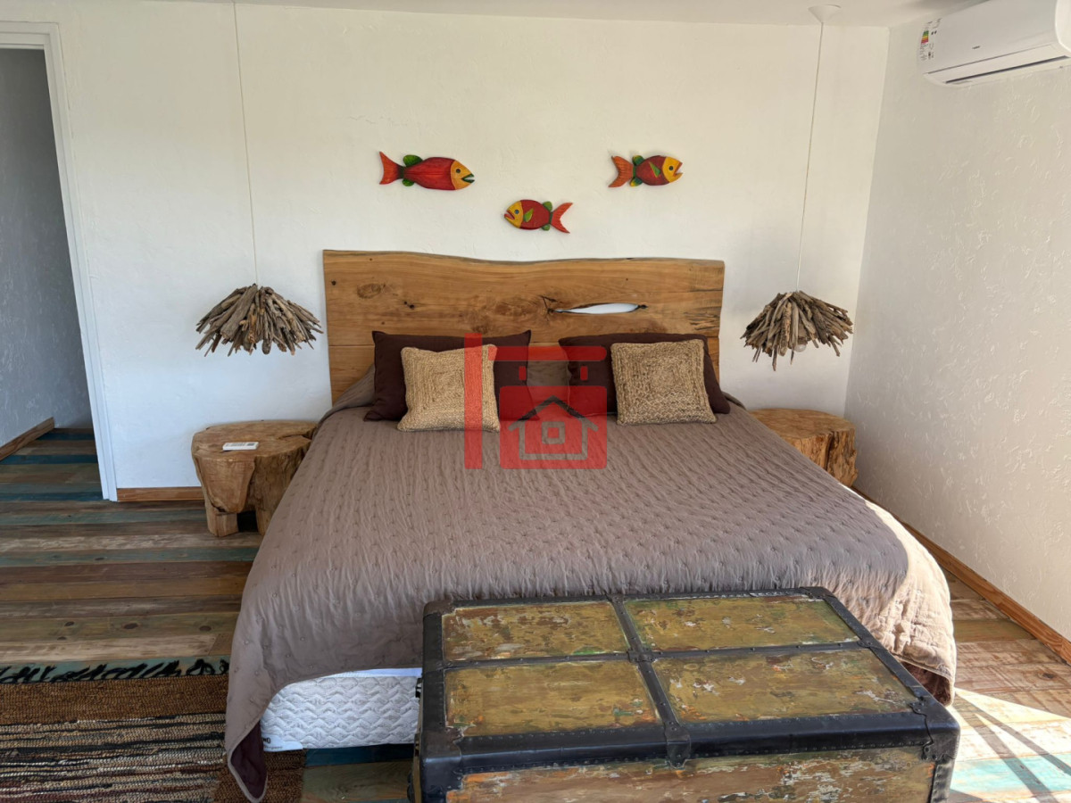 Casa ID.143 - Casa de dos dormitorios en La Barra, a 300m de La Posta