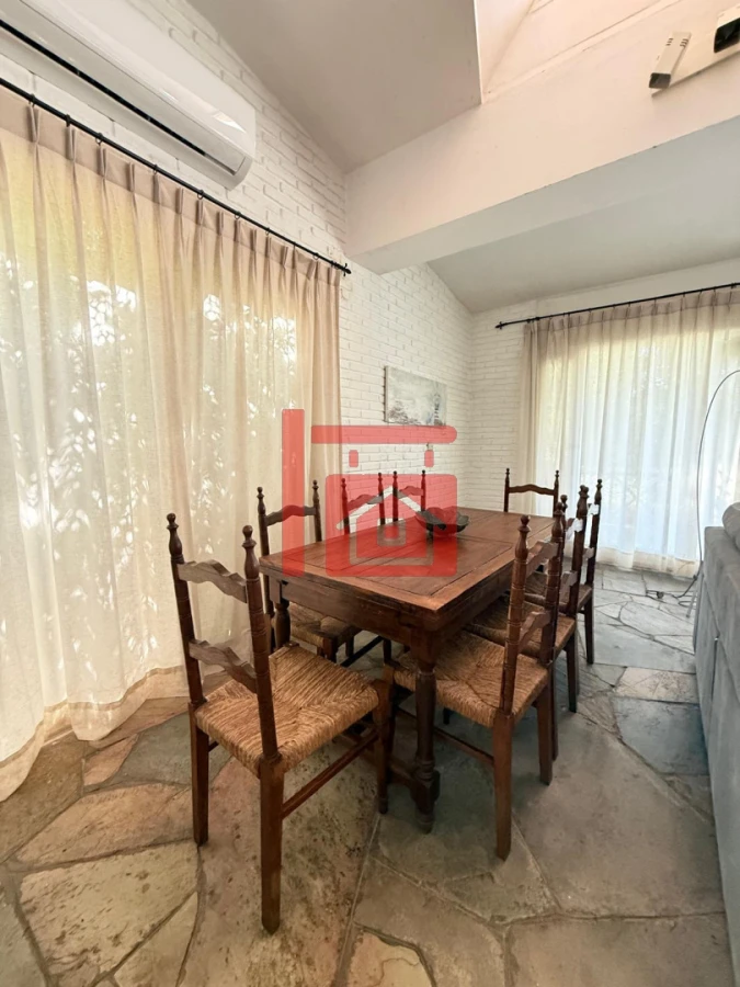 Casa ID.364 - Se alquila anual , hermosa casa en San Rafael 