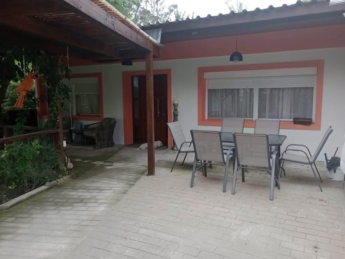 Imagen de Casa en Sauce de Portezuelo con piscina c,limatizada 