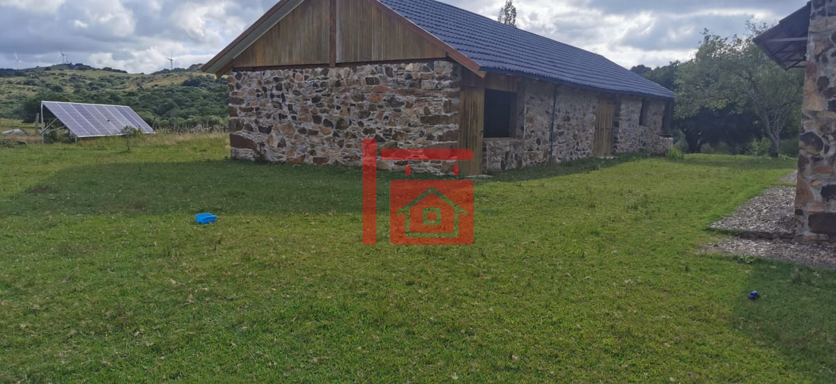 Chacra ID.32 - Insuperable!!!  chacra 33 hás con  costa al arroyo Aiguá