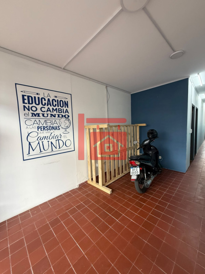Local Comercial ID.918 - Se vende/alquila local en centro de Maldonado