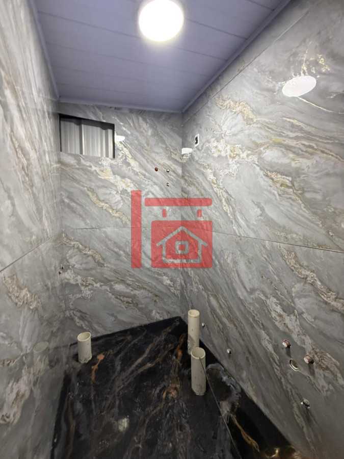 Local Comercial ID.876 - Se alquila impresionante local sobre Avenida 