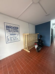 Se vende/alquila local en centro de Maldonado
