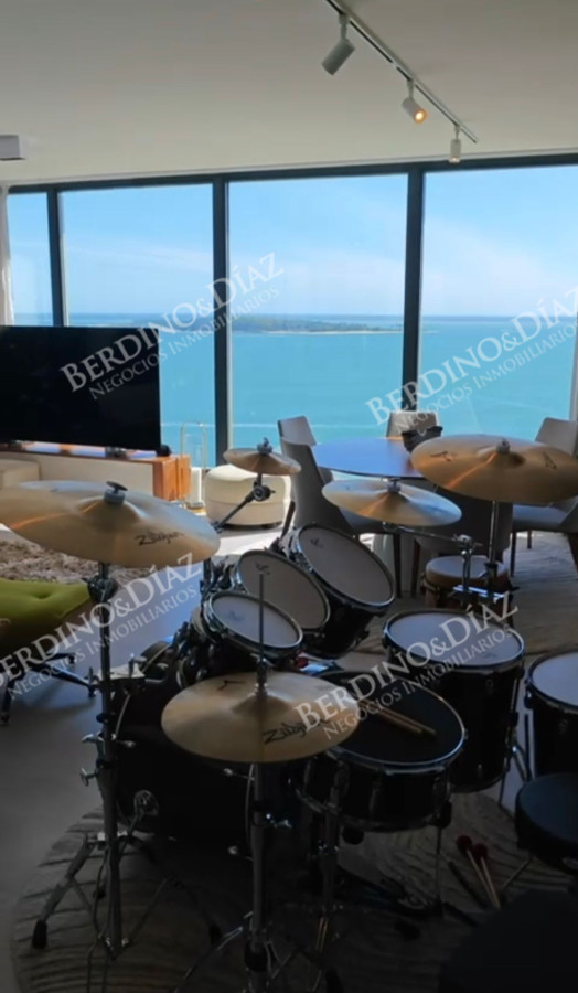 Apartamento ID.2991 - Venetian en venta, 4 suites frente al mar