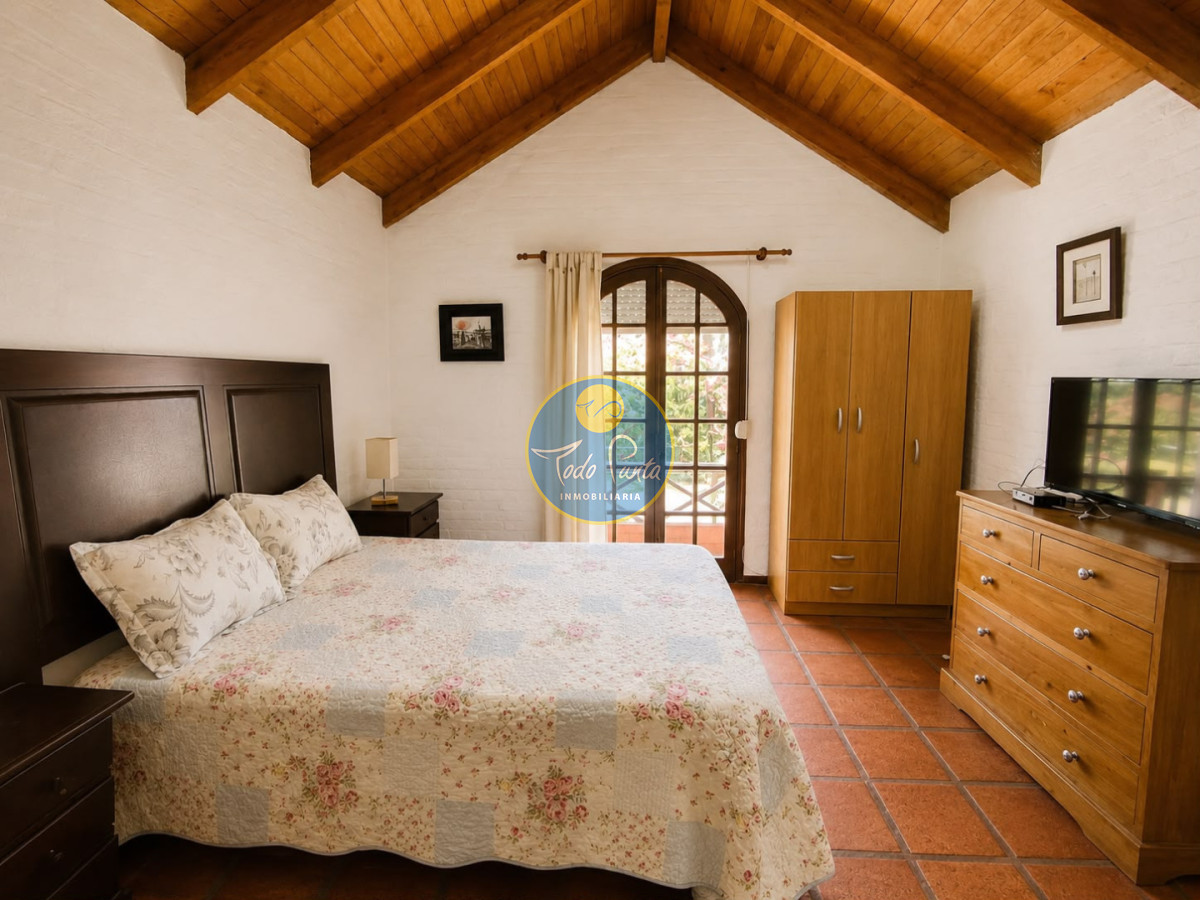 Miniatura de Casa de 4 dormitorios en Pinares, Punta del Este | Todo Punta