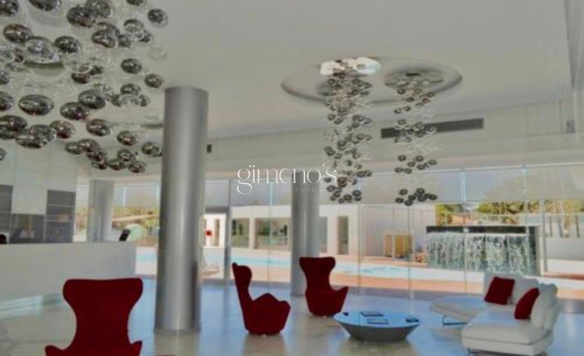 Apartamento ID.1177 - Apartamento de 2 Dormitorios en Venta - Playa Mansa - Punta del Este 