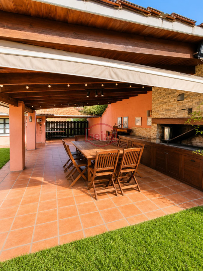 Casa ID.167279/San-Vicente--Ruta-10-Km-171--Con-vista-al-mar - Hermosa casa en venta, pinares cerca de todo!