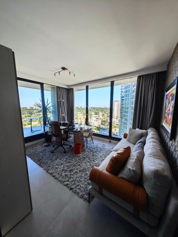 Apartamento ID.11 - Venetian en venta, 4 suites frente al mar