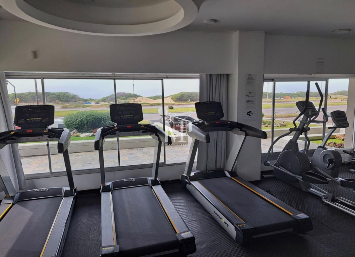 Apartamento ID.214 - Torre del plata, 2 dormitorios en venta!