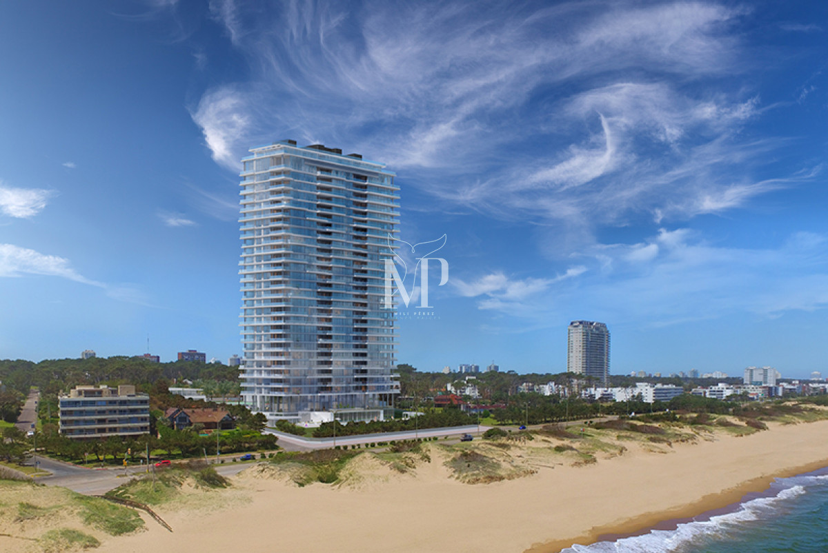 Apartamento ID.11 - Venetian en venta, 4 suites frente al mar