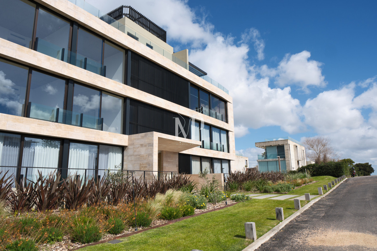 Apartamento ID.2 - Arte Barra, apartamento en primera línea de 3 dormitorios y servicio