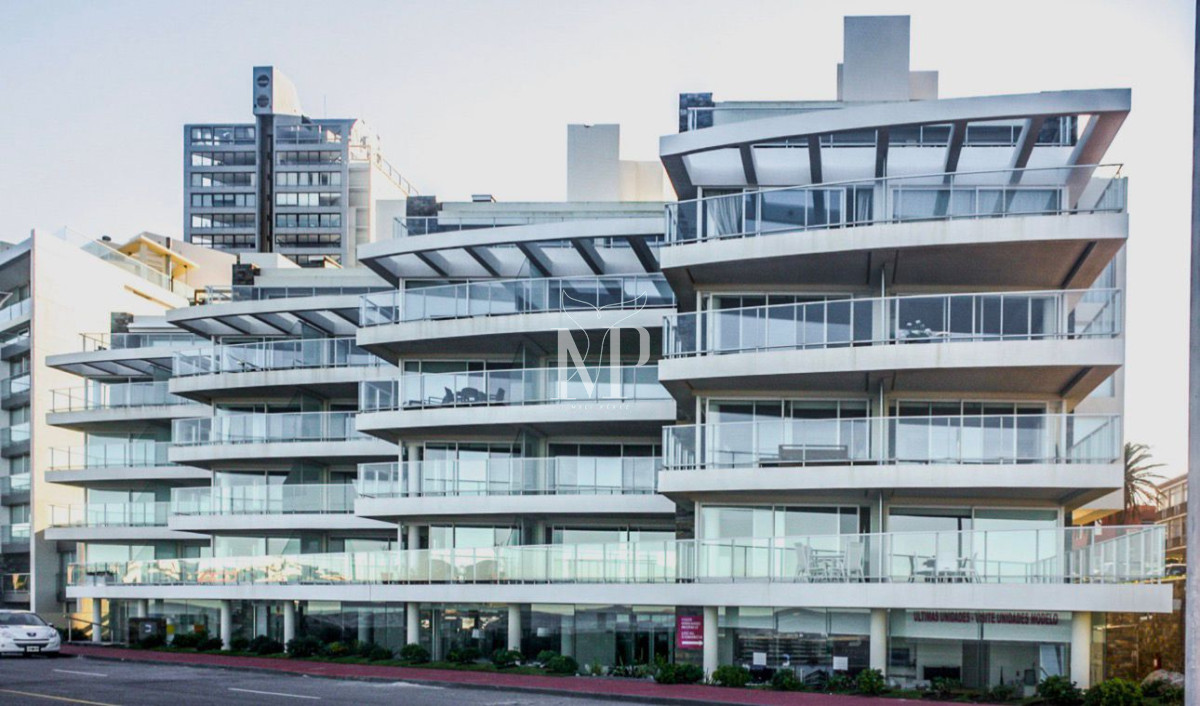 Apartamento ID.155 - Espectacular apartamento en venta, 3 suites