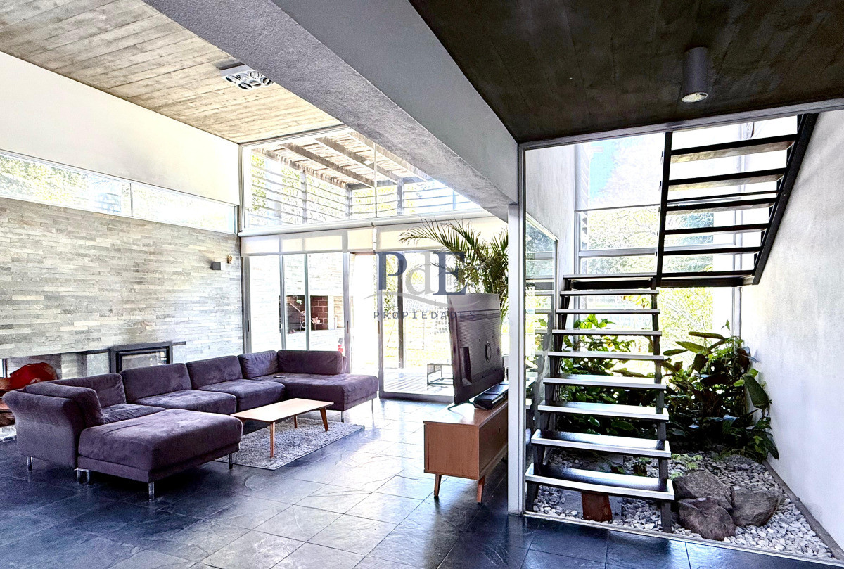 Casa Moderna con Piscina, 4 dorm 4 baños. Punta del Este - Imagen 3