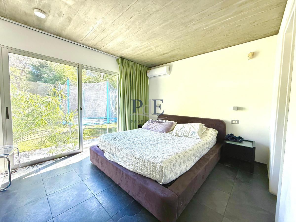 Casa Moderna con Piscina, 4 dorm 4 baños. Punta del Este - Imagen 11