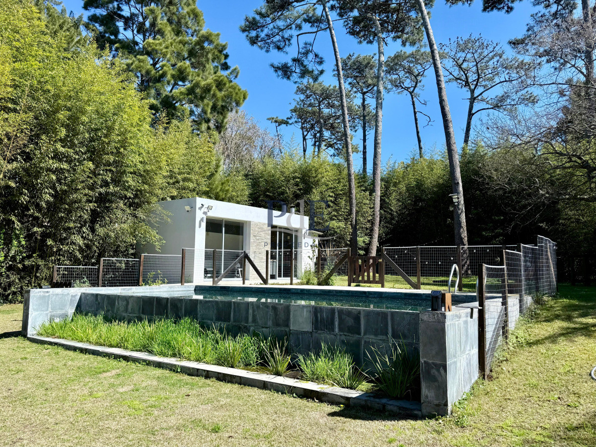 Casa Moderna con Piscina, 4 dorm 4 baños. Punta del Este - Imagen 28