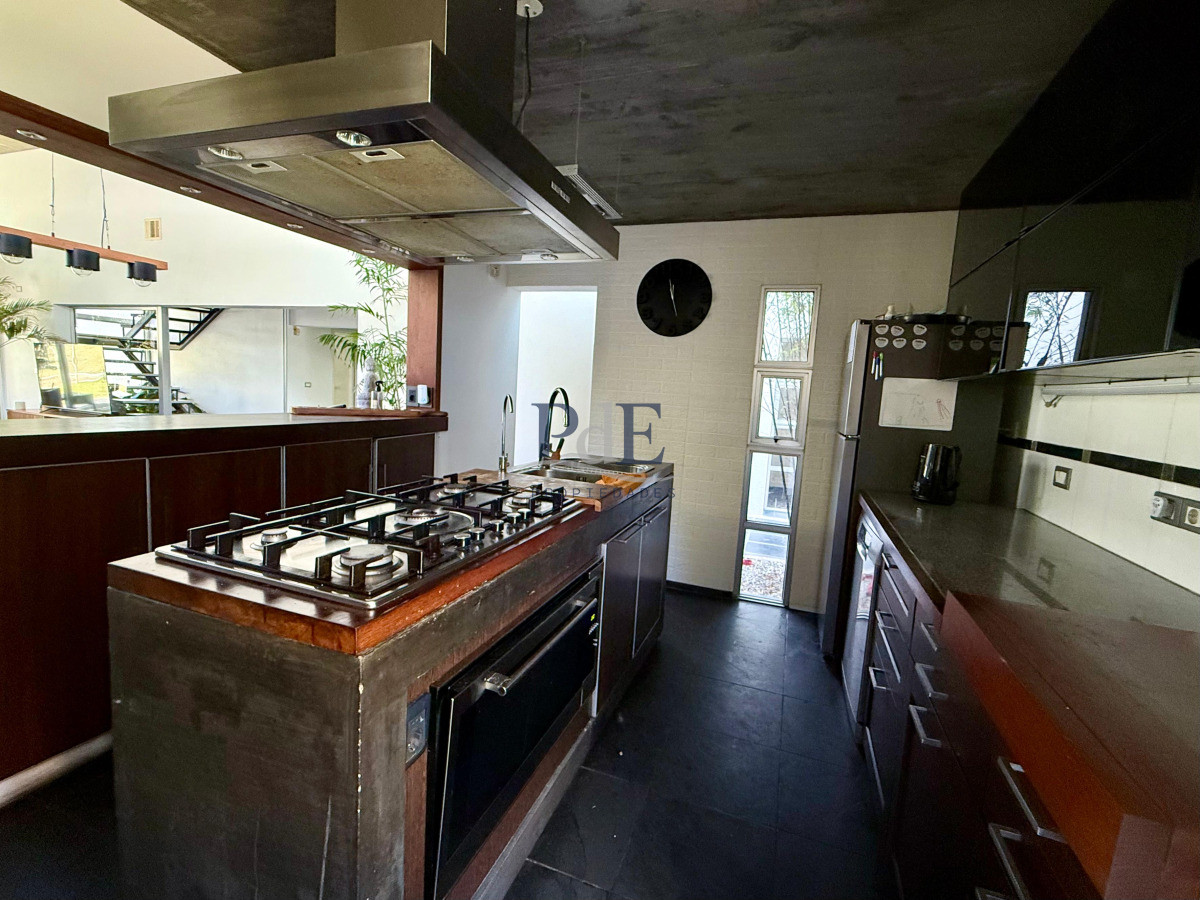 Casa Moderna con Piscina, 4 dorm 4 baños. Punta del Este - Imagen 6