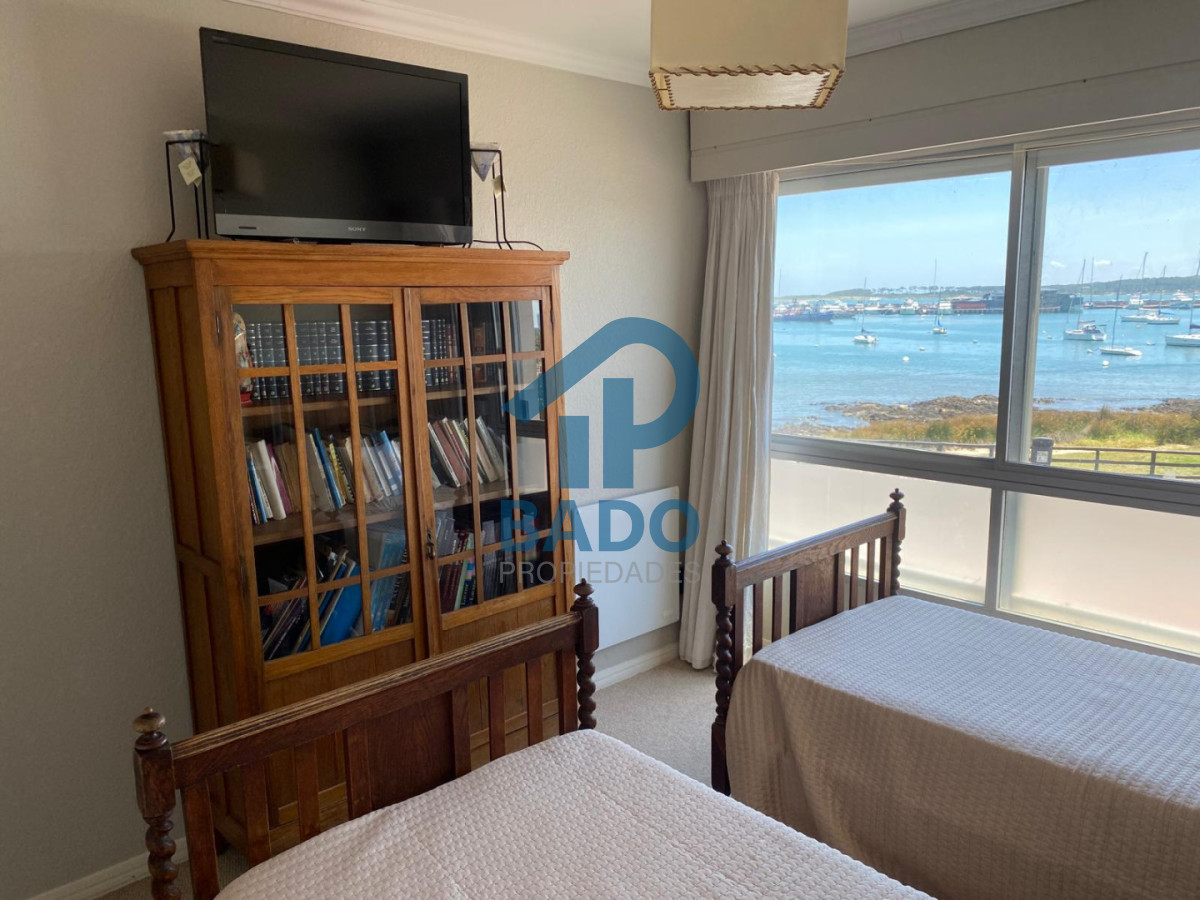 Apartamento ID.119 - Apartamento 4 dormitorios en Península - Primera Línea Vista al Puerto