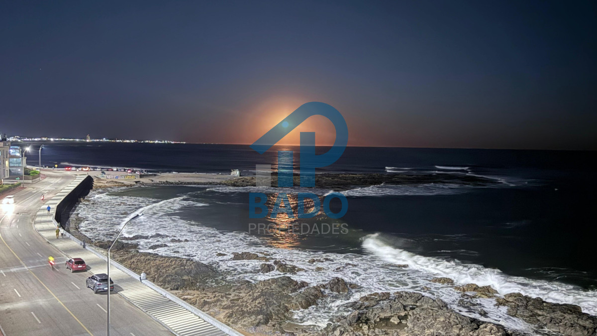 Apartamento ID.1 - Penthouse 3 dormitorios con barbacoa primera línea Brava