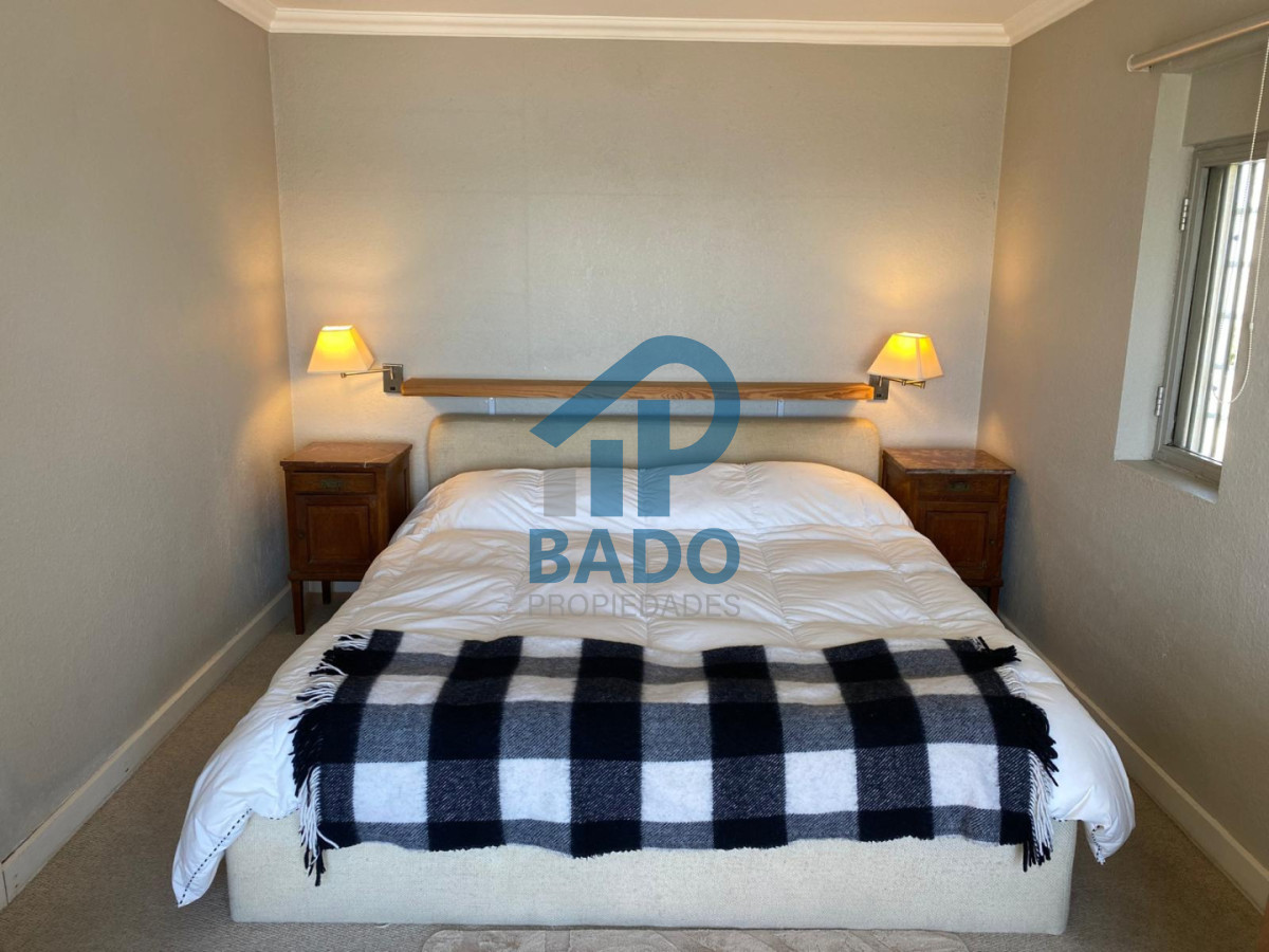 Apartamento ID.119 - Apartamento 4 dormitorios en Península - Primera Línea Vista al Puerto