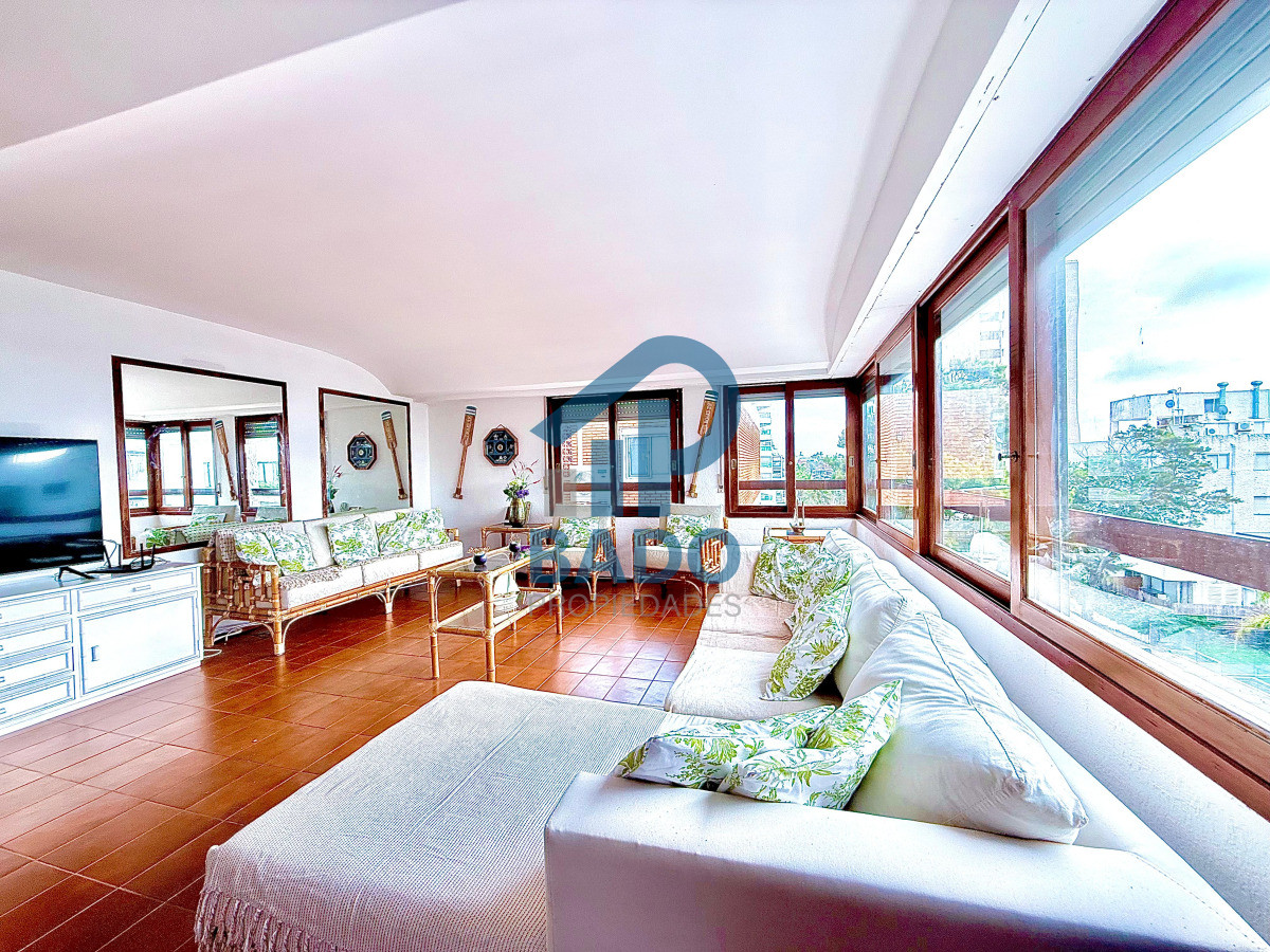 Apartamento ID.4 - Gran Apartamento en la calle 20