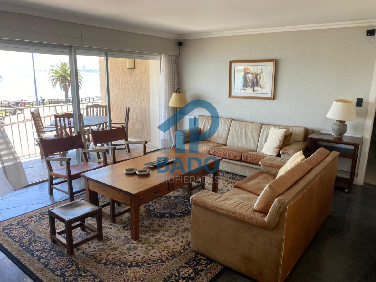 Apartamento ID.119 - Apartamento 4 dormitorios en Península - Primera Línea Vista al Puerto
