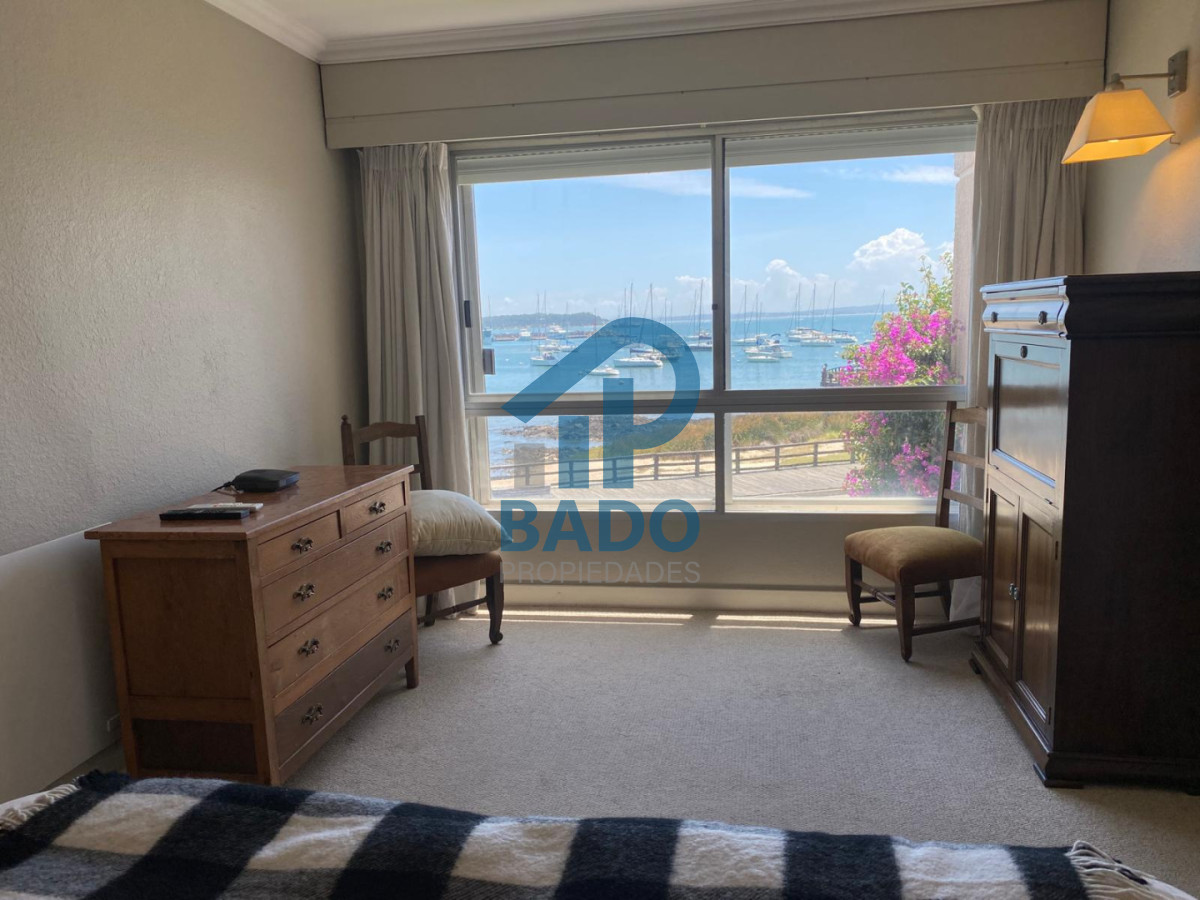 Apartamento ID.119 - Apartamento 4 dormitorios en Península - Primera Línea Vista al Puerto