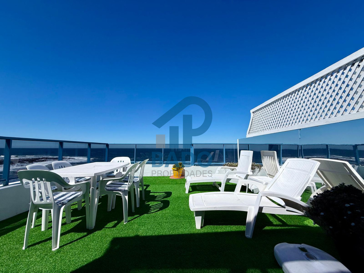 Apartamento ID.1 - Penthouse 3 dormitorios con barbacoa primera línea Brava