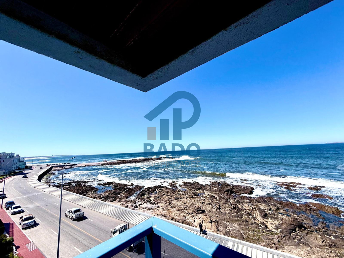 Apartamento ID.1 - Penthouse 3 dormitorios con barbacoa primera línea Brava