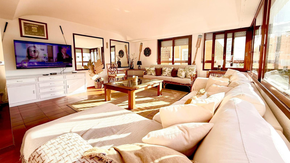 Gran Apartamento en la calle 20