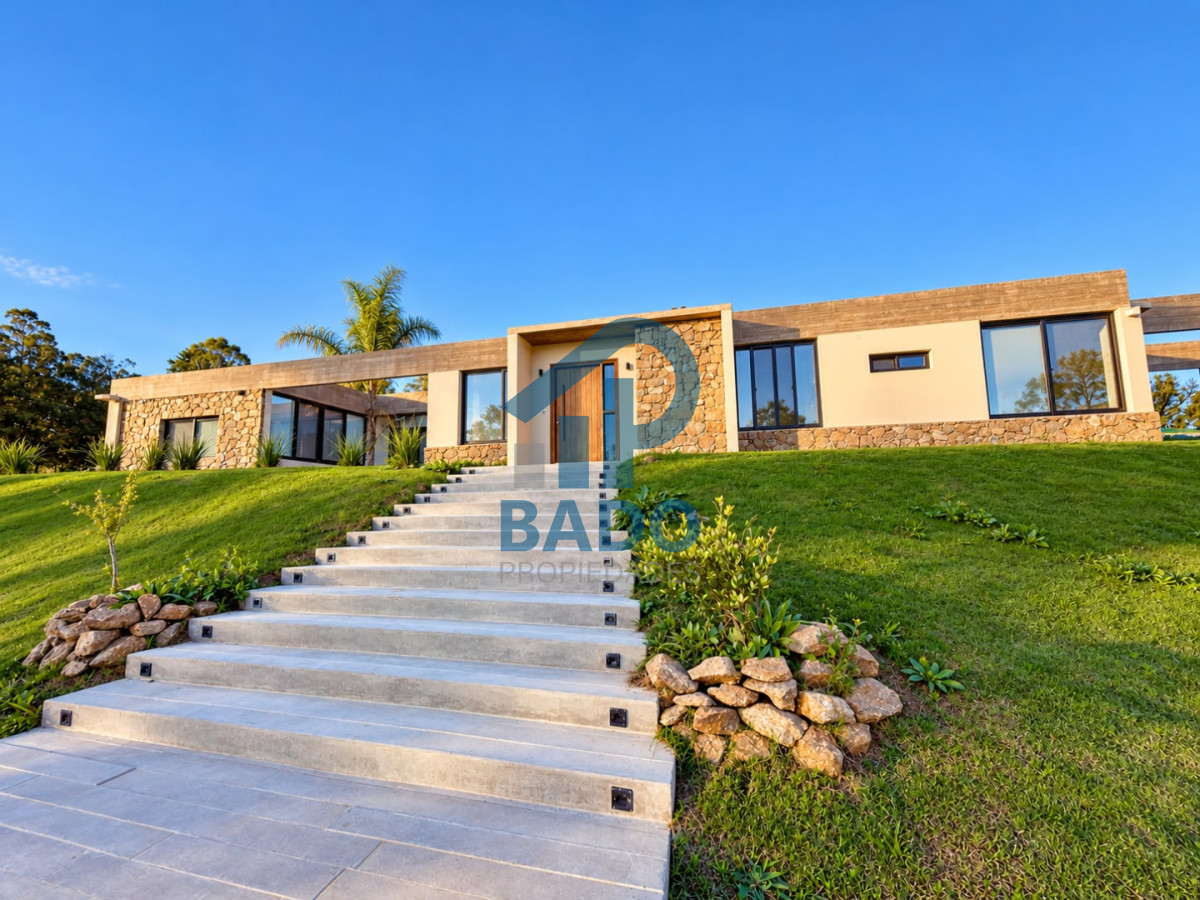 Casa ID.150 - CASA MODERNA EN LA JACINTA | PUNTA BALLENA