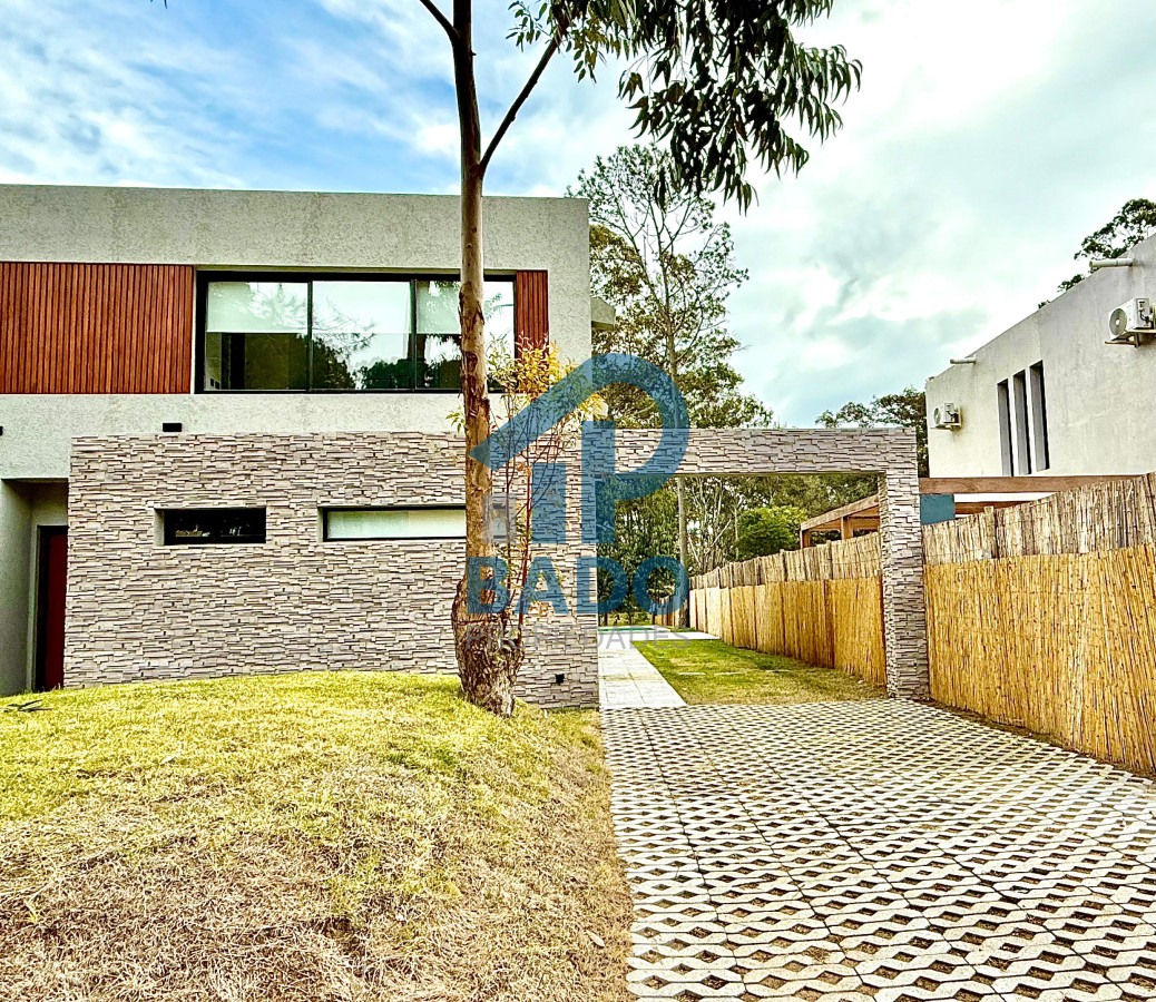 Casa ID.12 - Espectacular Casa en Solanas