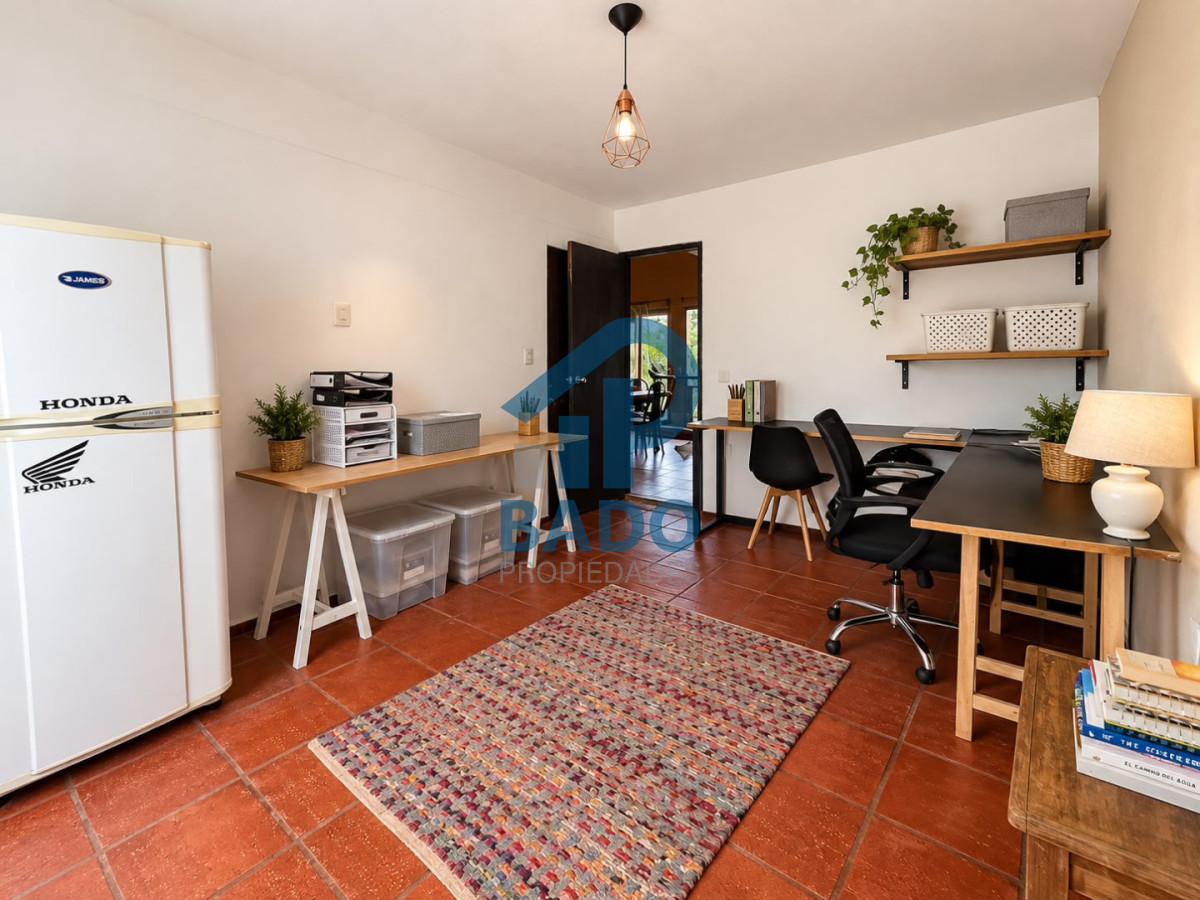 Casa ID.179 - Título: Casa en Camino a la Laguna, a pasos del mar