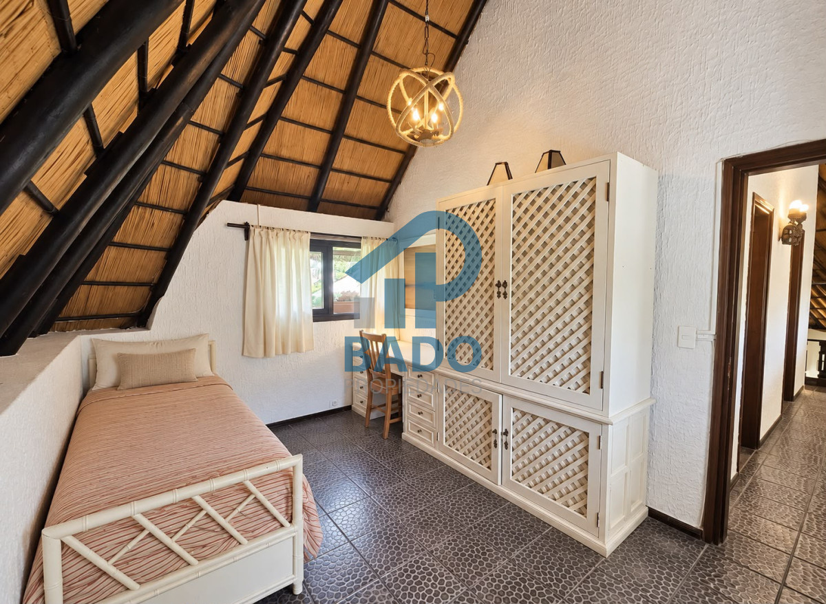 Casa ID.181 - Título: Casa en San Rafael, Punta del Este - A pasos del mar